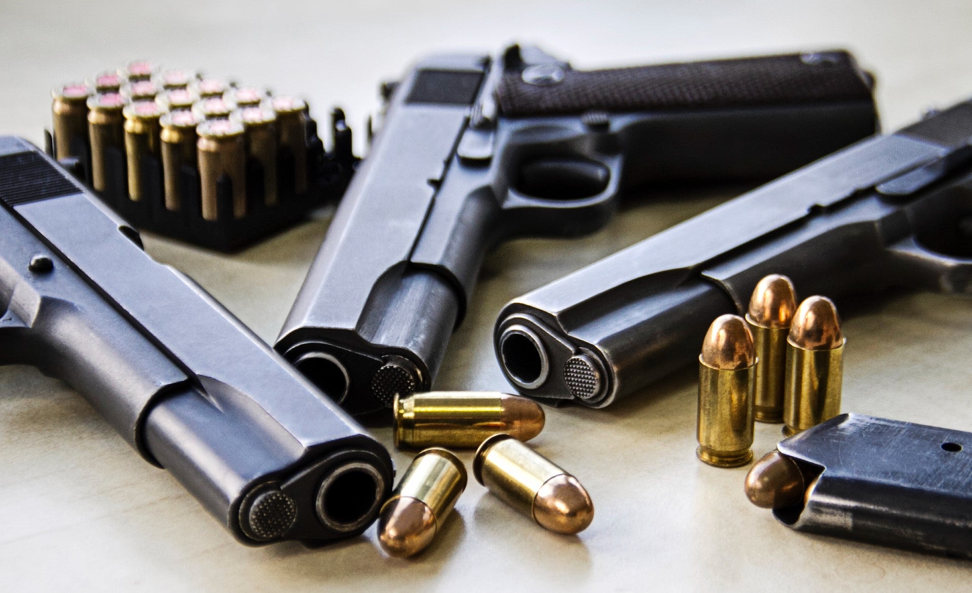 These are guns with ammunition. (Photo/Getty Images)